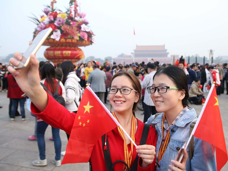 The company VittoriaVita starts working with Chinese couples