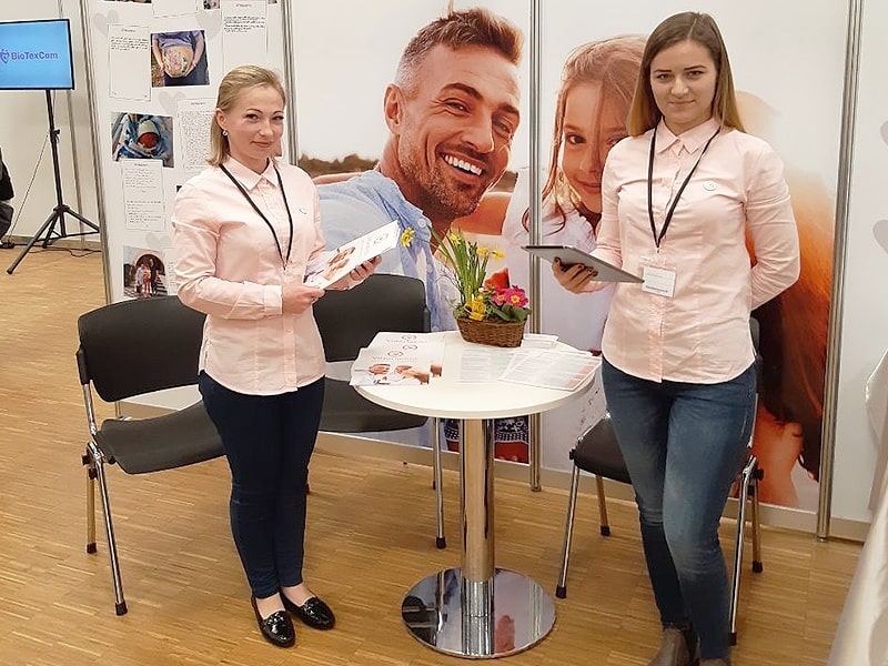 VittoriaVita Customer Support Representatives - Ekaterina and Natalia