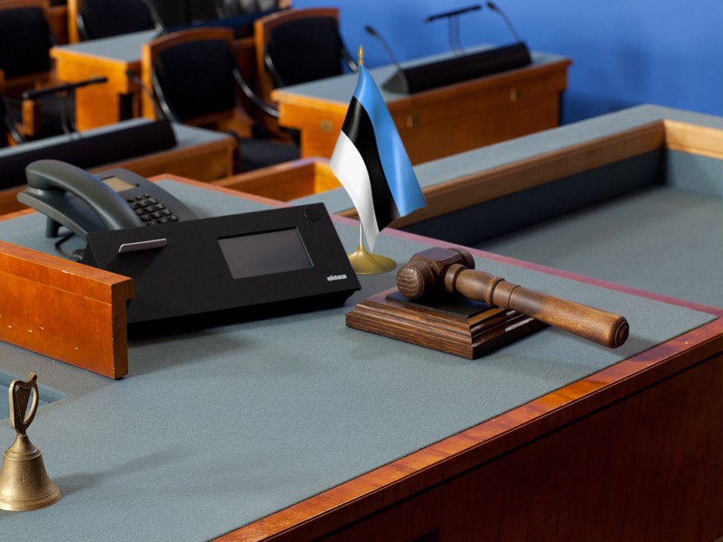En Estonia van a legalizar la maternidad subrogada